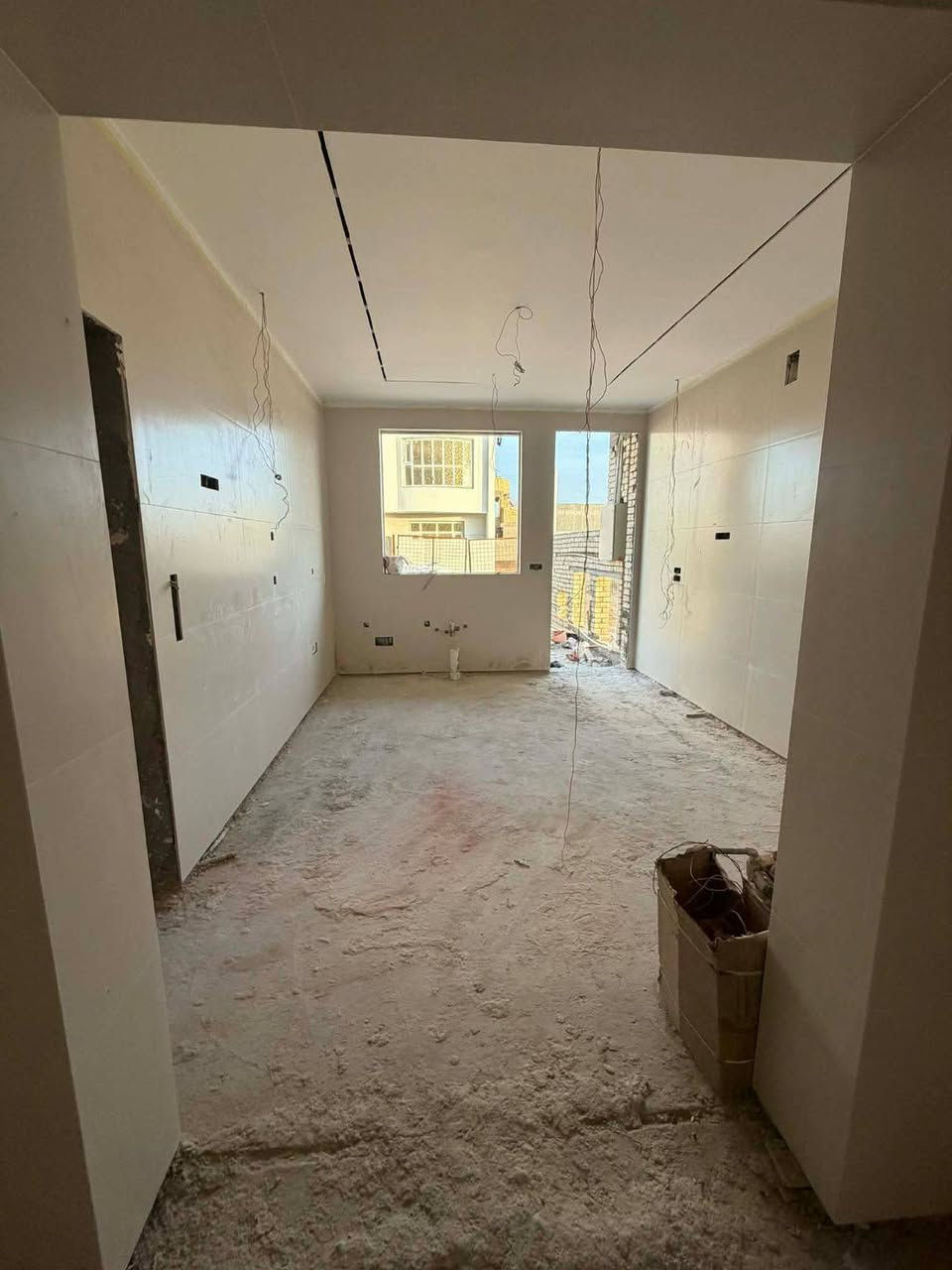 السلام عليكم
للبيع
هيكل. طابو صرف. بناء حديث
المساحه. 200 م. واجهه. 10 م ونزال 20 م
طابقين. ٤ غرف نوم و صاله ومطبخ وكليدور و٣ مجمعات صحيه وكراج
التاجيه. بال10 الف. قريب من شارع. حله. نجف
رقم العقار. 10626. علما أن الهيكل يطل على ساحه خضراء
للاستفسار. ***********.. ***********
عقارات عين الأسد
حي الصحه. شارع الكورنيش. قرب المسبح الأولمبي
ابو فاطمه الكلابي
