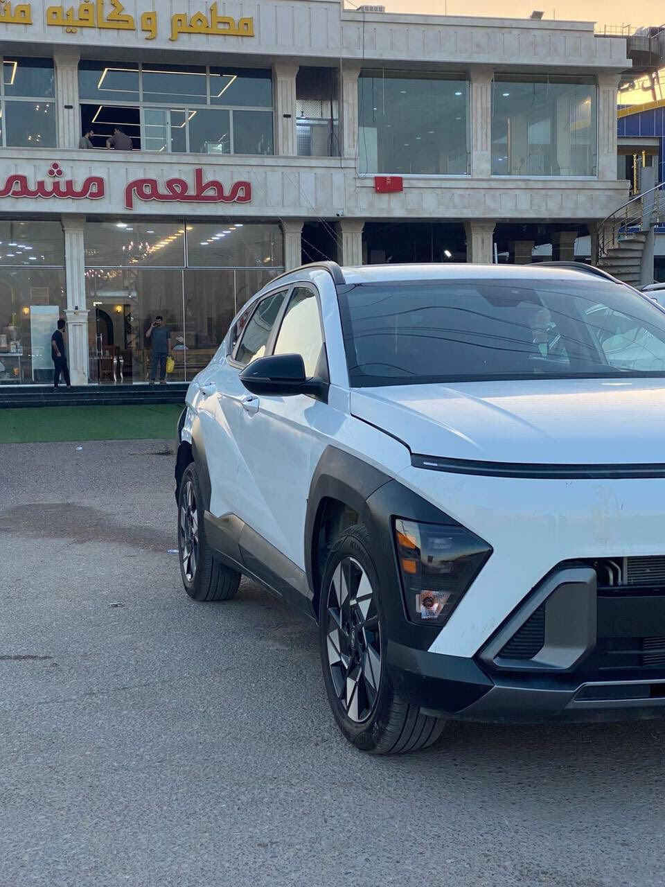 كونا مديل 25 ماشيا 7 الف وارد امريكي مراسله على ارقم *********** رقم واسط شهداء السعر 135
