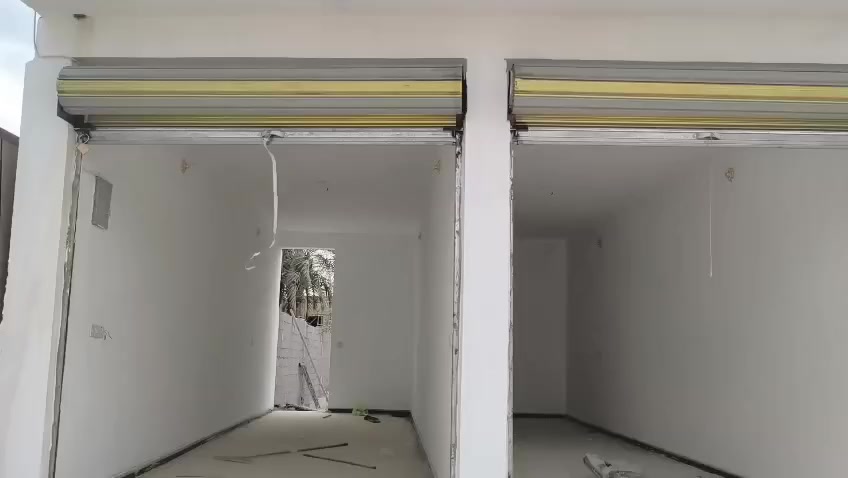 عقار تجاري مساحته الكليه 330 م موقعه كوفه شارع المعمل للاستفسار *********** موجودين على الواتساب
