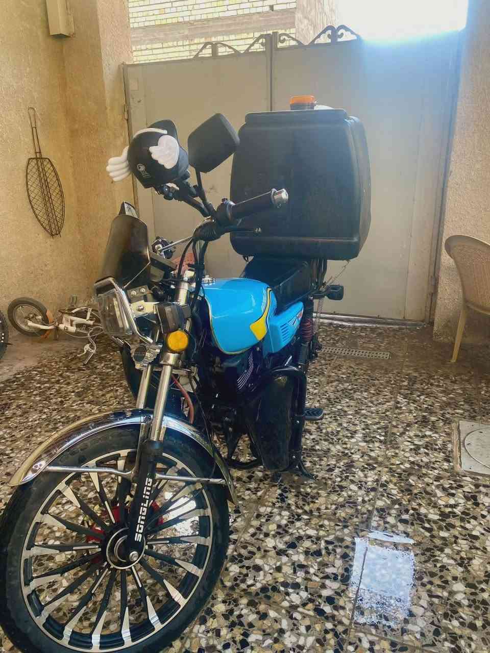 السلام عليكم سونك موديل ٢٦
مكفولة كفالة عامة المكينة برغي ما مفتوح بيهة وين ما تريد توديهة وديهة بيهة تشغيل عن بعد بصمتين مكينة ٢٠٠ الدراجة اخت الرمبة مكاني بغداد قريب على تقاطع النهروان الشراي يخابر وبخدمتة ***********
