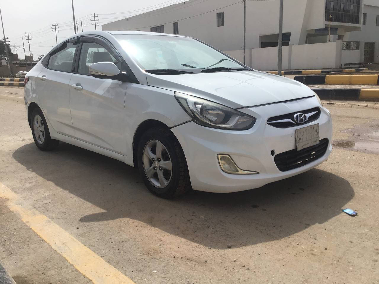 السلام عليكم
اكسنت خليجي محرك 1600بيها بنيد تبديل بدون دواخل السيارة جديدة وحلوة جاهزة من كلشي موديل 2015 السعر 87مكان السيارة الناصرية الهاتف ***********
