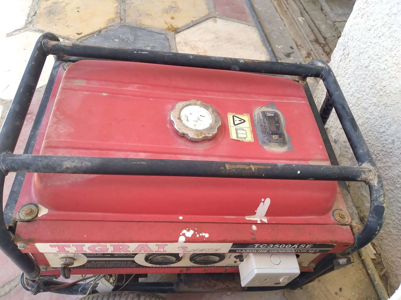 للبيع مولدة TIGRAI TC3500ASE
مولدة بنزين للبيع، شغالة ومستخدمة استخدام بيت.
قدرة تقريبًا 3.5 KVA
فولت 220V
مناسبة للبيت وتشغيل الإنارة والثلاجة والمراوح والأجهزة الأساسية.
الحالة: مستعملة وبحالة جيدة.
📍 الموقع: الحلة – المهندسين الثانية
للاستفسار والتفاصيل والسعر مراسلة خاص 📩


**إذا كنت صاحب هذا الإعلان وتريد حذفه لأي سبب، رجاءا أرسل رسالة إلى الدعم الفني**