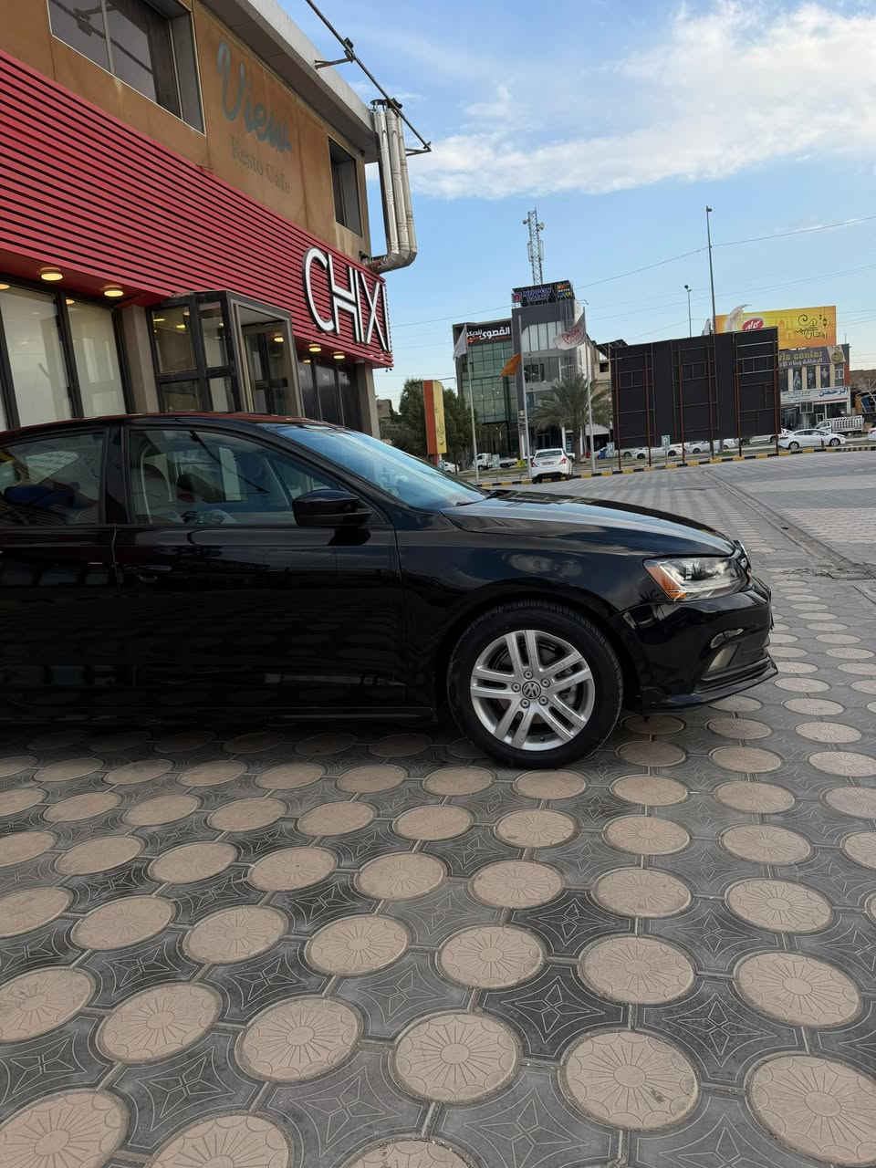 جيتا 2018 حادثها موضح بالمنشور بالعراق صبغت 3 قطع أثر شخوط بدون ضربه رقم بغداد مكينه 1400 تيربو ما عايزه شي ابد نظيفه وحلوه مكانها بالنجف 
السعر 105$ وبيها مجال 
للاستفسار ***********4
