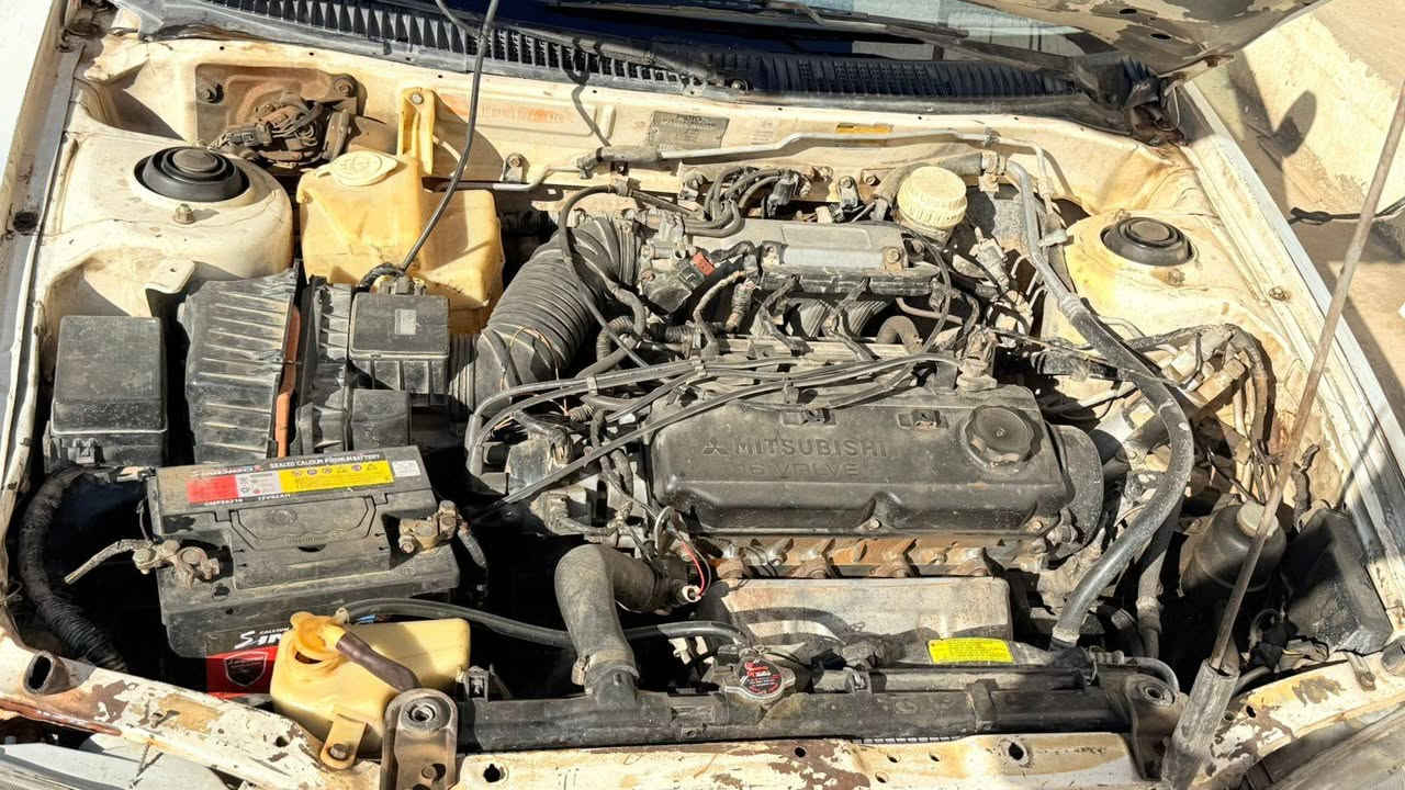 السلام عليكم بروتون 2001 مكينة 2000نوزل جديدة و صدر جديد رقم نجف انكليزي باسمي وين تريد احول السيارة  حلوة جامة امامية جديدة  
خلل بالكير 
السعر 25 او بيهة مجال 
***********
