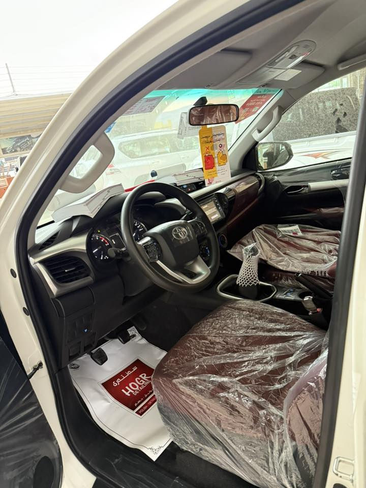 بسم الله الرحمن الرحيم هايلوكس٢٠٢١ گير عادي سعودي لون ابيض صدفي رقم سليما نيه بسمي  سياره بل كارتون📦📦  اخت زيرو ماشيه ٢٨كم حقيقي واحد علي واحد نقته ما بي مكفول كفاله عامه سنه ويه جديد رقم جديد  كامل غراض بيلا د موجود مكان سليمانية رقم شرت تحويل وكاله  سعر ٢٨٠ بيها مجال  رقم  تلفون ***********
