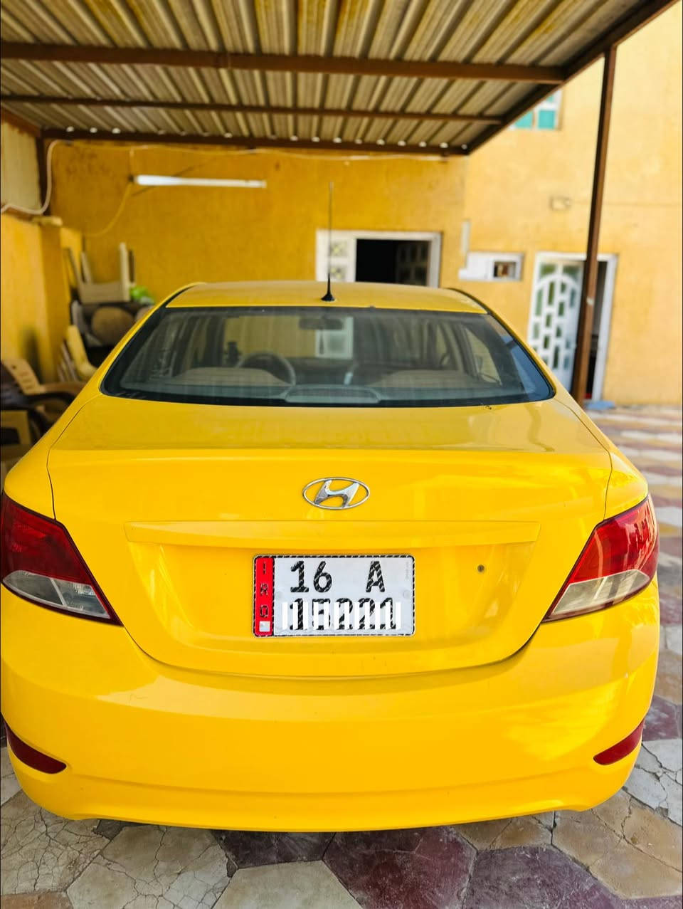 السلام عليكم اكسنت موديل 2013 خليجي رقم قادسيه انكليزي مشروع وطني سياره  سنويه جديده هزه جديده مكينه 1600 مكينه وكير وتبريد وحداديه وتخم تاير وكهربايات وشواصي ولغود وحوض خير، من الله مكفوله من الضربه السعر ٨٧ وبيها مجال
#السياره_احله_من_الصور مكاني الديوانيه الرقم ***********
