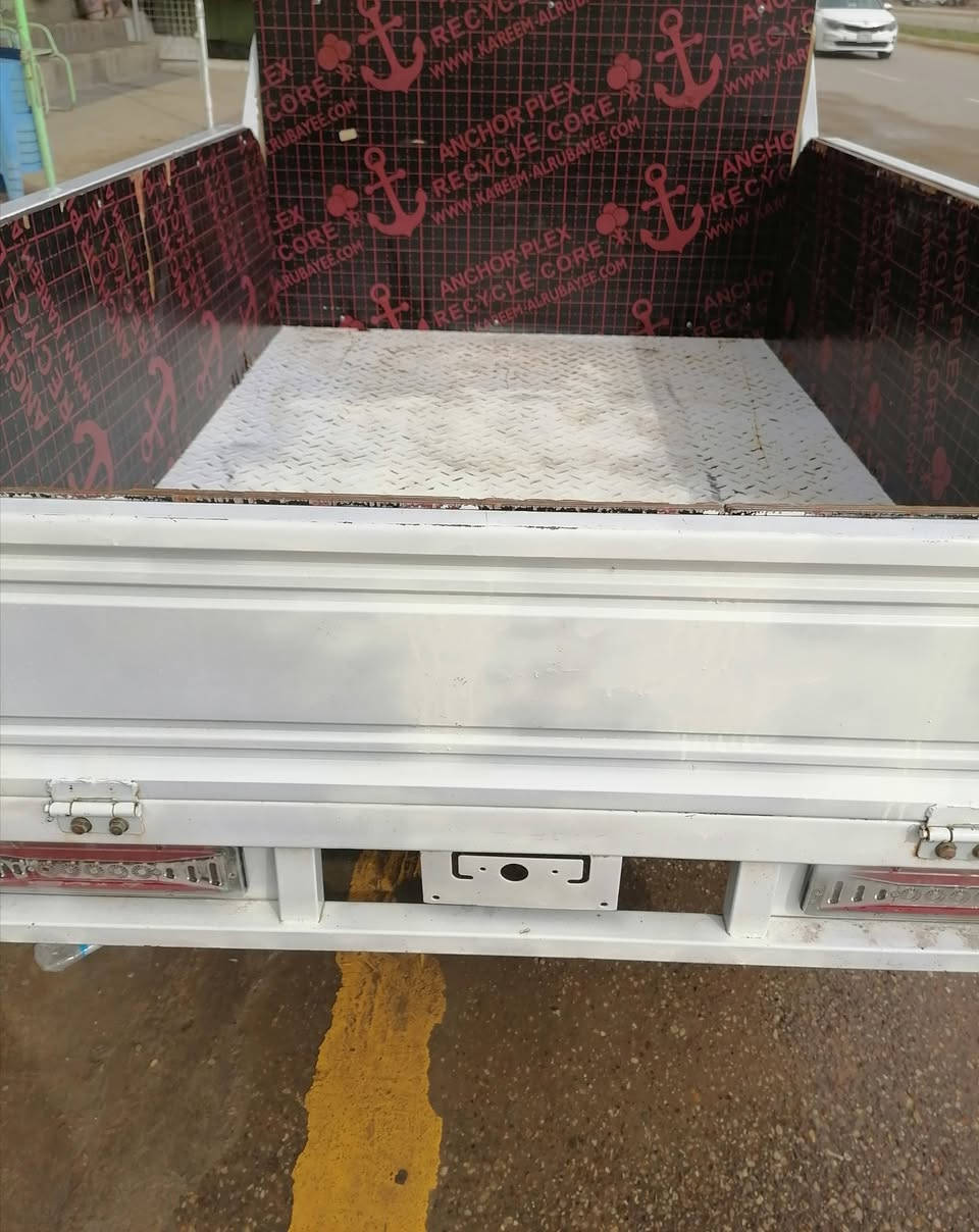 سلام عليكم ستوته البيع ادوات المكان شطره السعر ***********
