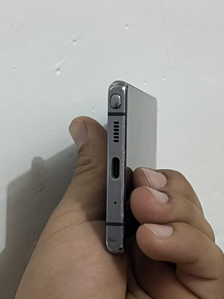 السلام عليكم نوات ٢٠ للبيع
ذاكراه ١٢٨
سعر ١٧٠ ألف مكان بعقوبة ***********
