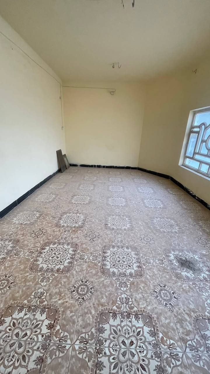 دار للايـــــــــــــــــجار العنوان حله شارع ٦٠ مقابل كليه الفنون /قريه حمزه الدلي
📍بيت للايجار المساحه ١١٠ م طابقين

📍 يتكون غرفتين  وصاله ومطبخ وحمام وصحيات واستقبال 📍هوال طارمه نوم نظيف جدا

🌎العنوان حله شارع ٦٠ مقابل كليه الفنون الجميله 

💸💸سعر الايجار//٣٥٠ //مع الماء والكهرباء وبيه مجال

 #ملاحظه مطلوب عائله صغيره 

$$$$$$$$$$$$$$$$$$$ 

اكثر ستفسار مراجعه مكتب الجشعمي للعقار

        ((بإدارة احمد الباشه))

     ***********☎️

***********☎️
