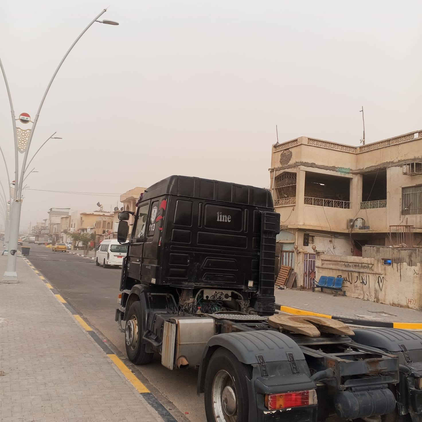 السلام عليكم راس تريلة حوضيه وقود  سكانيه 113 مكينه سته لا تنقيص ولا تبخير رقم ألماني بغداد لل٢٩ السعر ١٢٠ ورقه قفل مكاني بلبصرة  رقم جهاز ***********
