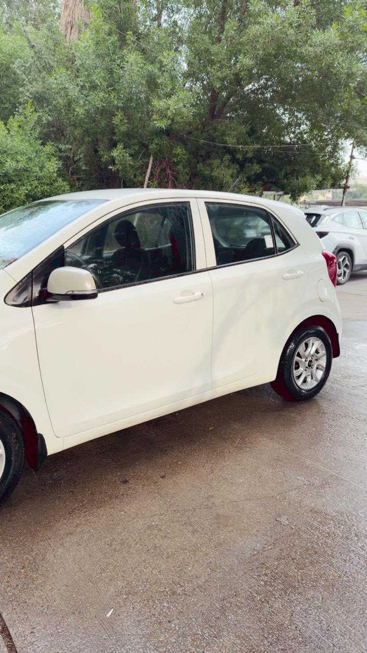 السلام عليكم بيكانتوا 
موديل ٢٠١٩ خليجيه جديده كلش ماشيه ٤٠ الف كيلو حقيقي 
كفالة من الصبغ والتبديل والفتح بيهه بارد بسيط اصبع بحافه جاملغ الامامي فقط
مكان السياره معارض البياع 
السعر ١١،٢٠٠$
***********
