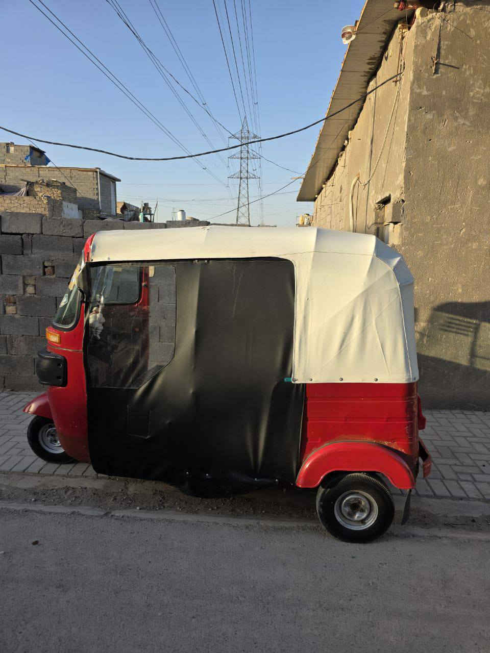 تكتك مديل 2016 شهر12يوم29  يعني محسوبه عل ١٧ رقم وسنويه. رقم.  ديالي.  تكتك خير من الله مكينه عشرين كهربايات كامله تشتغل سعر 4  عنواني بغداد مدينه الصدر حي المنتضر ملاحضه ما متواجد على نت هاذه رقمي***********
