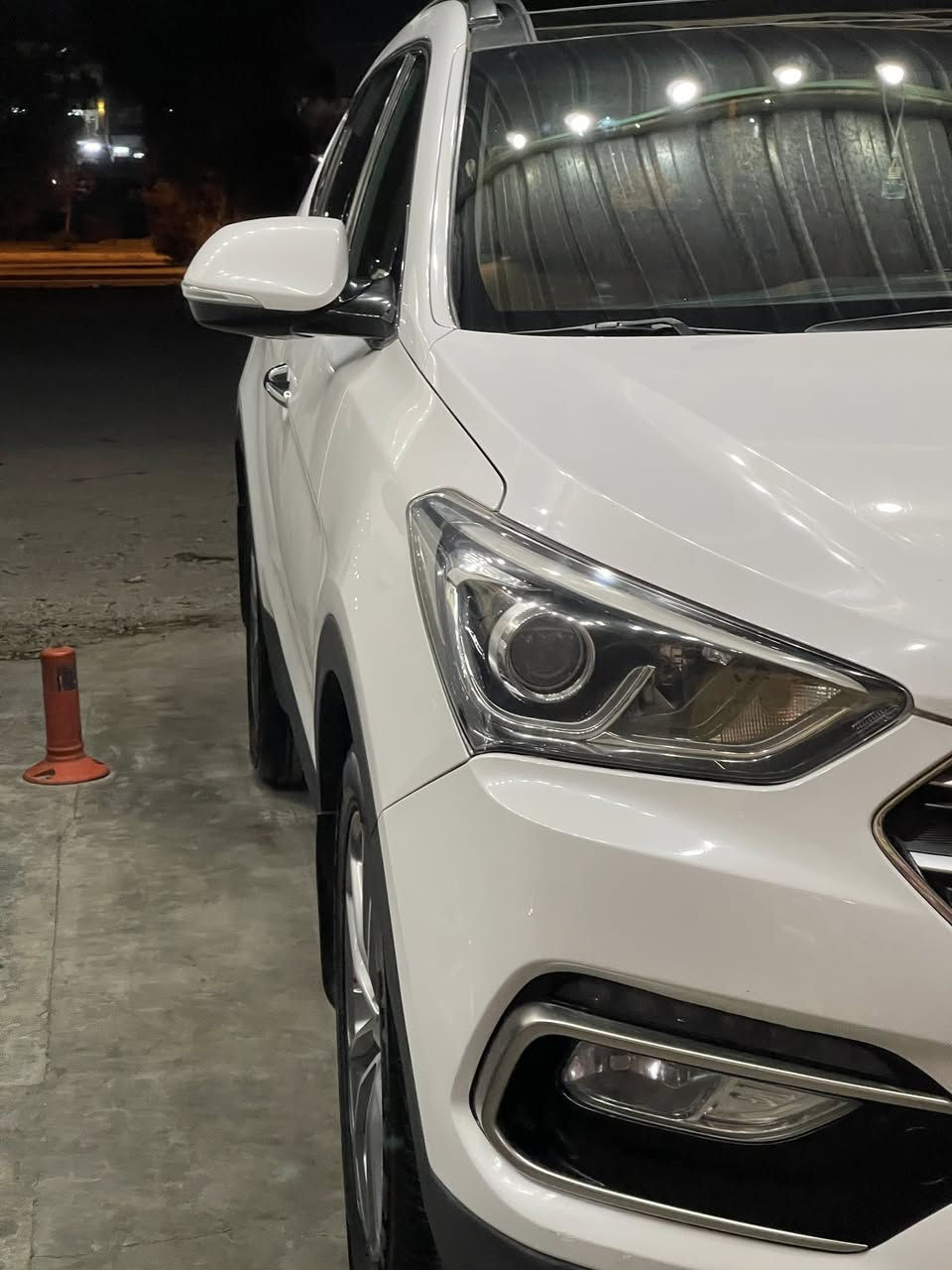 سنتافی 2018خلیجی 
فول بدون بصمە جلد بانوراما فول ماشی ١٢٨km
V6 AWD 3.3L طلاء واجهة تشامليغ بدون فتحة
مکان چەمچەمال 
رقم *********** واتساب
سعر 228$
