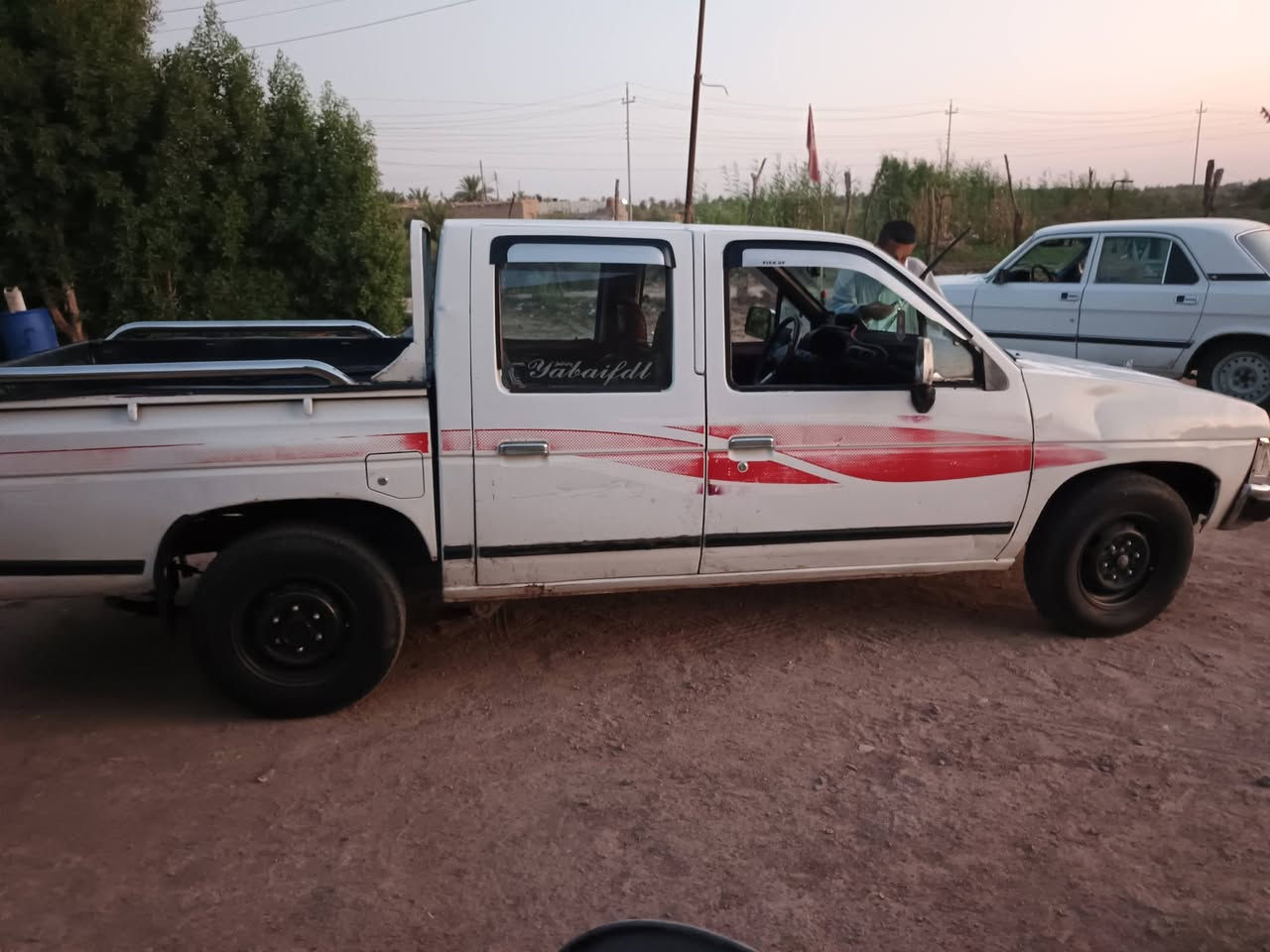 نيسان للبيع 94 كير أو مكينه ونجي 4 شرط حاويه حداديه أو تخم تاير جدد دوشمه توني مسويها كلها فارشها جلد تحويل ثاني يوم رقم ميسان سعر41 بيها مجال ***********

