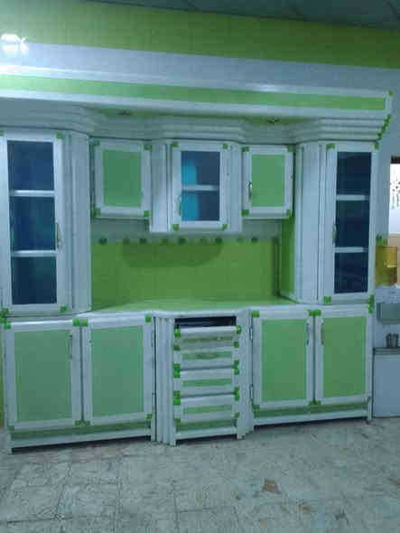 سلام عليكم كاونتر لبيع مكون من 4 قطع السعر 750 وبي مجال الرقم ***********
