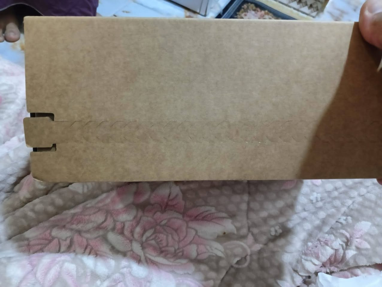 جهاز للبيع ريلمي 15برو النسخه الخاصه (الصراع العروش) بل كارتون ما مفتوح ضمان سنه اشتريته بل قسط 950 ومحتاج اريد ابيعه يرجى الاتصال عل رقم ***********  فقط عل رقم متواجد
