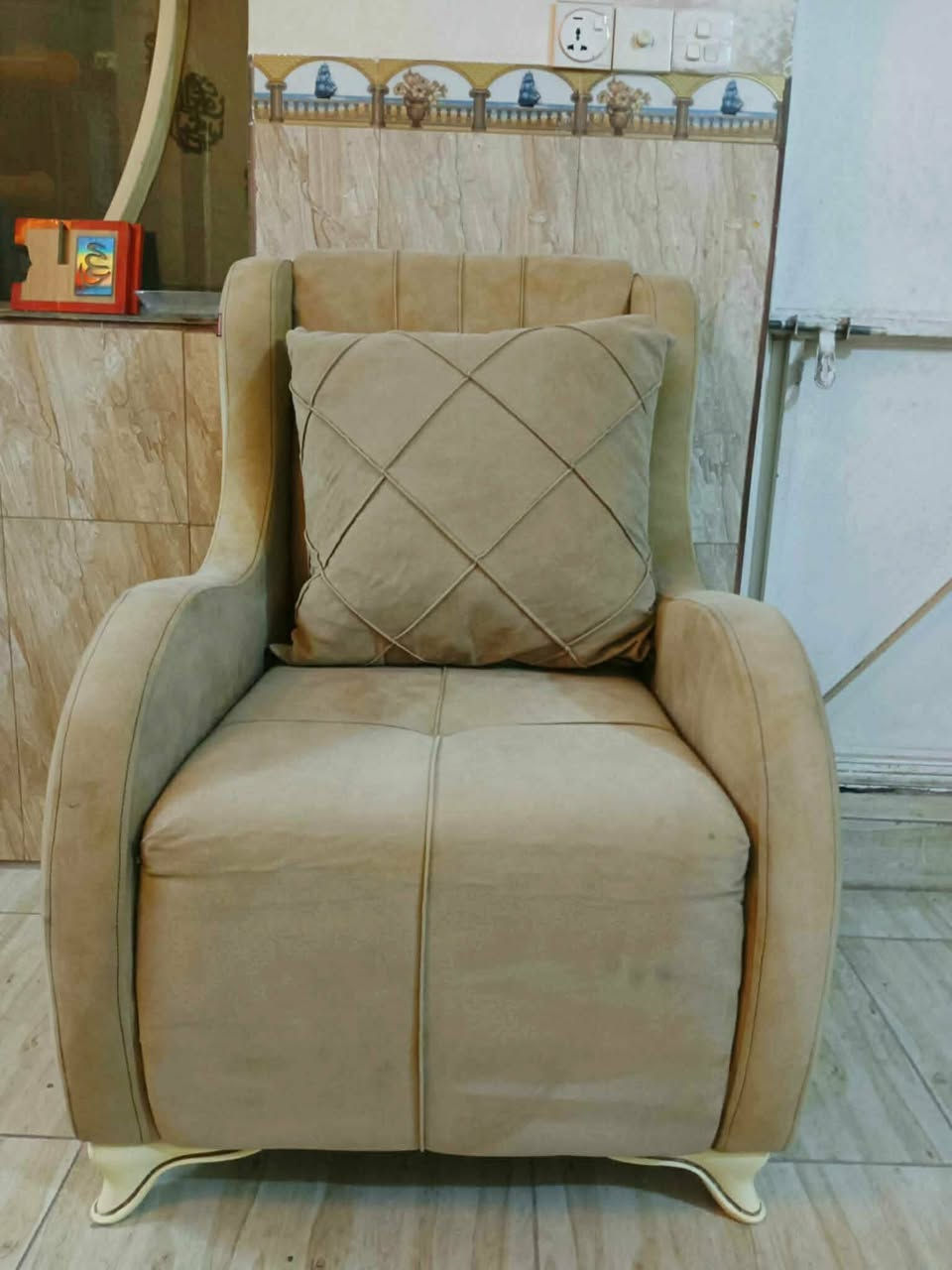 يالله.💜 مودرن تركي  عشررر مقاعد. تزززكام ثقيل جداً جداً. 
خالي من اي ضرر مابي سعره ٣٧٥ مجال قليل جدا


**إذا كنت صاحب هذا الإعلان وتريد حذفه لأي سبب، رجاءا أرسل رسالة إلى الدعم الفني**