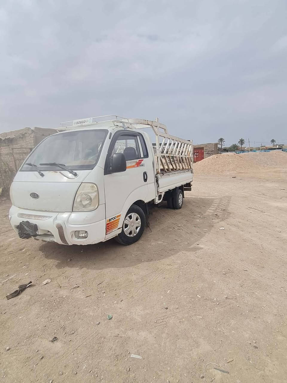 السلام عليكم للبيع كيا موديل 11 رقم واسط سنويه 28 مداور ثاني يوم    كير مكينه اكسل مكفولات مكانها بابل الشوملي *********** سعر 95 وبها مج
