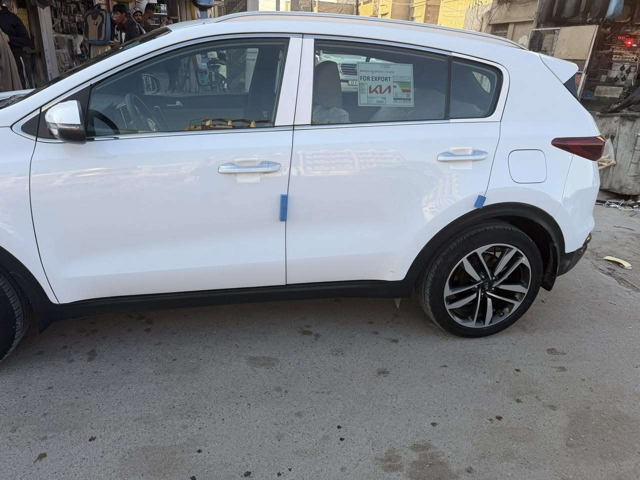 السلام عليكم…. 
للبيع اومراوس بسورنتوا حسب القناعه سبورتج 2021 خليجي الدوليه ام الضمان مواصفات عاديه شاشه ماشيه 57 حقيقي بيهه بارد بالباب والباقي كفاله عامه بعدهه على وضع الشركه مكان السياره بغداد 
السعر/205$
للاستفسار/***********
