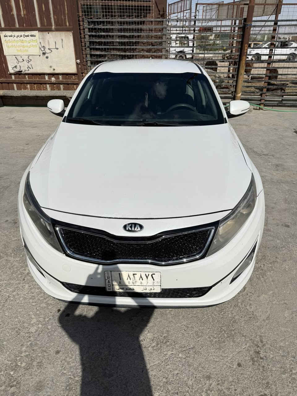 السلام عليكم كيا اوبتيما موديل2015 رقم بصره حره سنويه جديده السياره وارد امريكي حادث طرف البنيد و مدكر شاصي و لغد كفاله وهنه صار بيه مدكر خلفي دحجه خفيفه ولباقي كفاله محرك 2400 وكير جدد السياره جاهزه محرك وكير وحداده تخم تاير تبريد ثلج 
ماشيه 133 السياره ماناقصه ايشي العنوان البصره شط العرب السعر 108 وبيه مجال 
***********
