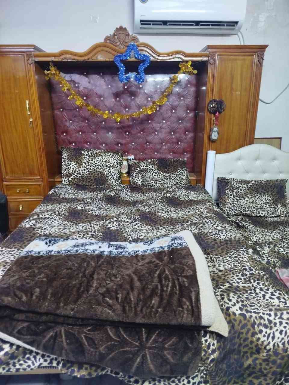السلام عليكم غراض كلمن وسعره الحرية الثالثة جرابي خشب عدد ٢ غرفة نوم توصاه صاج داخل وخارج جربايه نفر حديد حجم الكبير تخم قنفات عشر مقاعد ميز طعام نوع الحديث يتكبر ويتصغر اوفن شغال كانتر مع سنك مرمر تفصال


**إذا كنت صاحب هذا الإعلان وتريد حذفه لأي سبب، رجاءا أرسل رسالة إلى الدعم الفني**