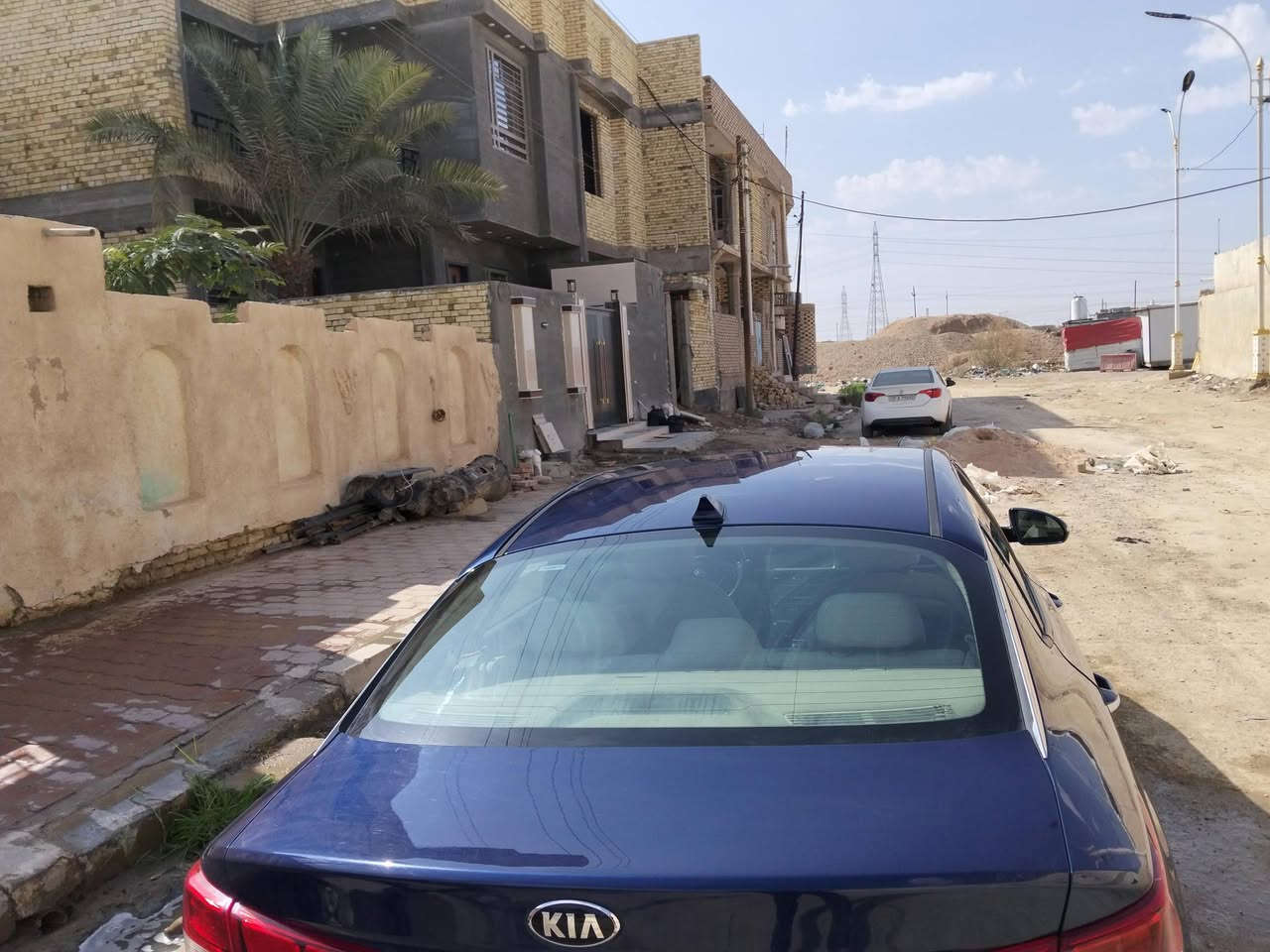 السلام عليكم كيا أو بتما وارد امريكي رقم ذي قار مديل 18 ماشيه 100  مكينه 2400داخل بيجي تخم تاير تبريد استفسار ***********
