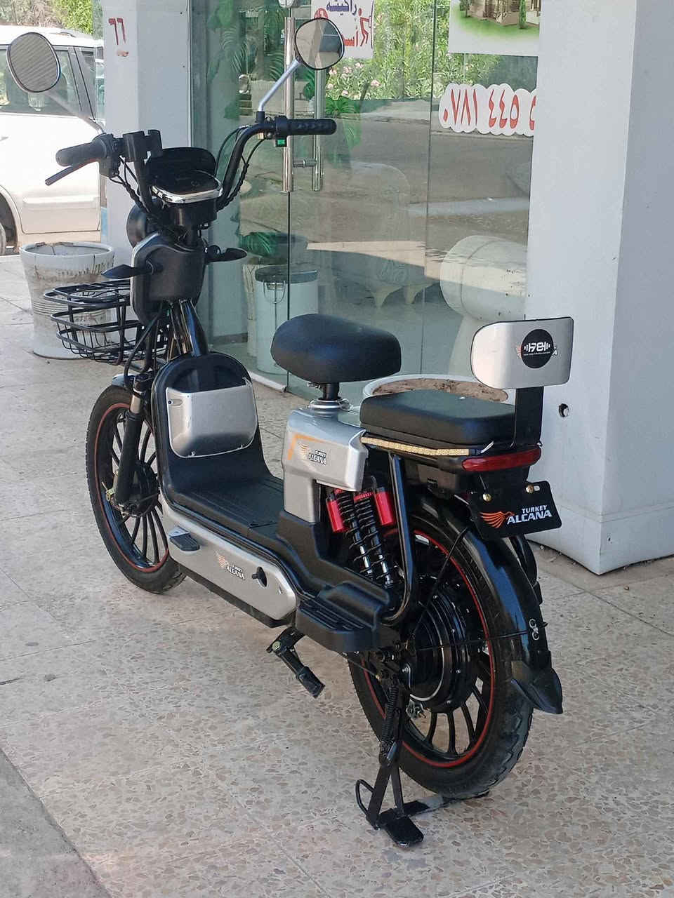 ماطور شحن حجم 20 اخو الجديد 5 بطاريات كبار وبشرط السرعه 99 بلوتوث 4 كير مكان أربيل هفلان سعر 340الف
*********** أربيل, العراق

