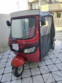 تكتك موديل 18 مرقمه كامله ما بيه اي عطل نكره سلف وكبل للشارع عوزه بس ج...