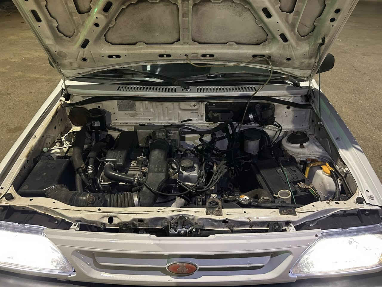 السلام عليكم سايبه موديل ٢٠٠٨مكفوله من الضربه مكينه كير حداديه شواصي مكفوله مصبوغه جماليه هاتف ***********
