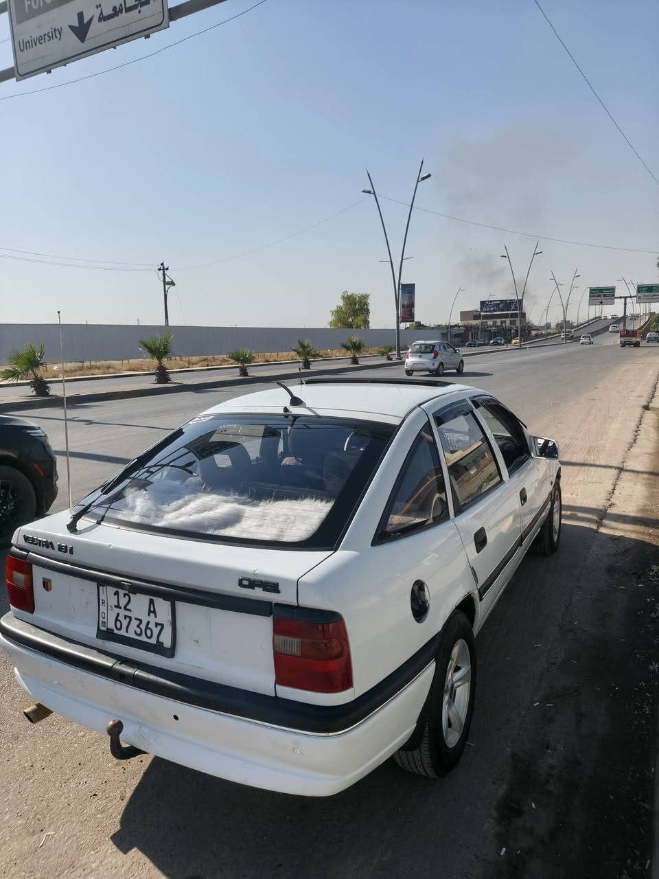 فكترا 16موديل 1991كابون متوقف صبغ مابيها فقط دواير ودوسات شرط التحويل سعر46وبيها مجال 
***********
***********

