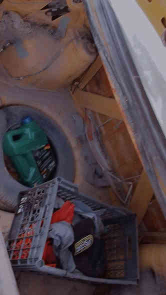 السلام عليكم ورحمه الله وبركاته اخواني سيارة سايبه للبيع موديل 2012 سنوية ساقطة 22 السيارة شغاله مال خبزة رقم تلفون ‏‪***********‬‏ المكان الحلة الحمزة الغربي السعر مليون و 300 ابيع كوم حديد بس مكاتبة اسويلك
