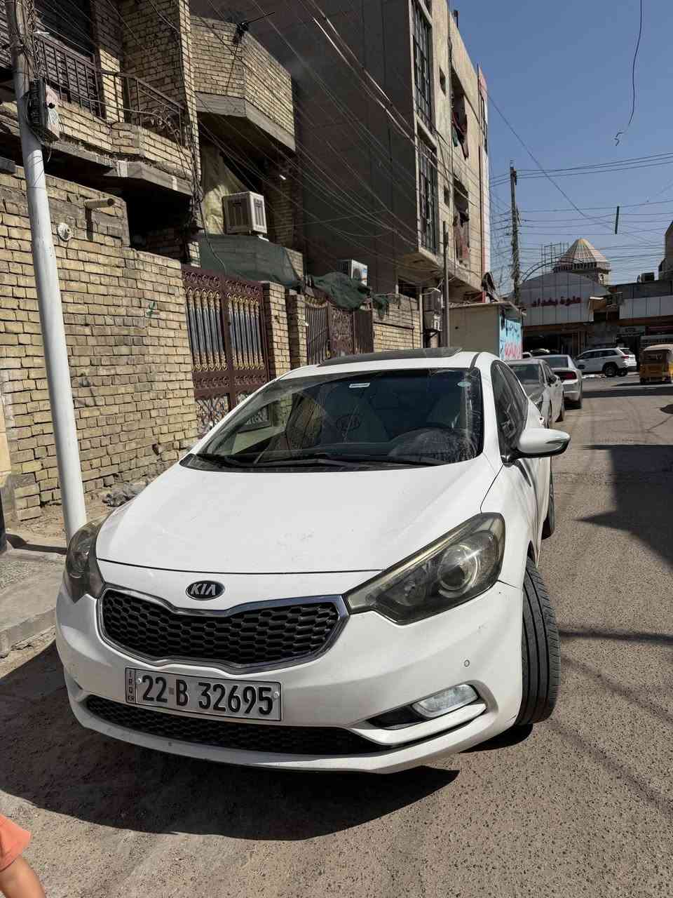 سلام عليكم سيراتو موديل 13شكل 14 خليجي سياره 1/1 مكينه 1600 دوش رقم اربيل جديد كل نقص مابيه تخم تاير وتبريد جديد
*نظام ترحيب عند لاقتراب
*بصمه تشغل بصمه ابواب بصمه صندوك
* كشن جلد+خزن ميموري+كهربائي+تدفه وتبريد
*فتحه سقف
*مرايه كهربائي شفط
*اشاير ب مري
*شفتات ستيرن
*شاشه+كامره
*حساس امامي+خلفي
*تبريد بيانو+قطعتين تبريد
*فول تحكم ستيرن جهتين
بعد بيه هواي موصفات سياره حلوه جديده 
بيه صبغ راسلني ادزلك صور سونار مكان سياره بغداد العبيدي 
سعر 95 وبيه مجال 
***********
