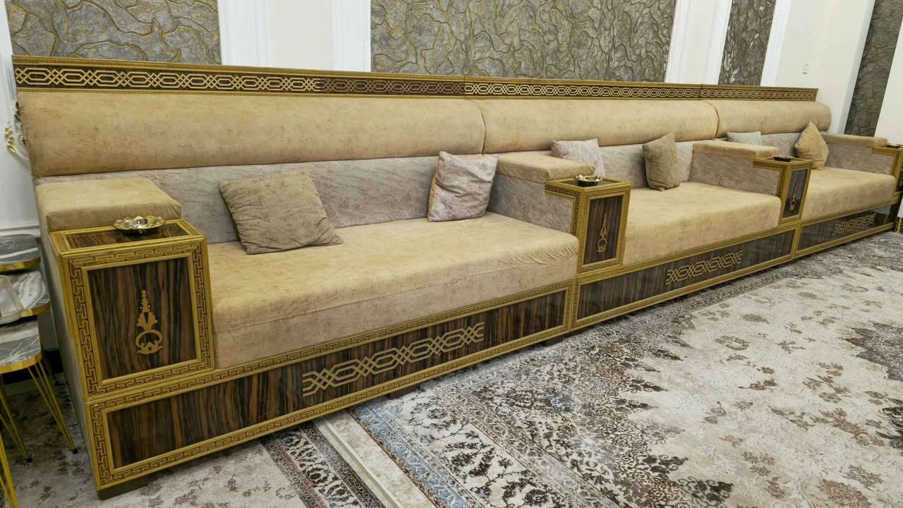 تخم ديوان تسكام درجة اولى هيكل خشب بلاويد وجام روسي واسفنج هاي اكستر مع طبلات نفس التخم. اشتغلته سعر المتر ب١٦٠ قياس ١١ م . جهة ٦م وجهة ٥م. سعر البيع (مليون و٤٨٠) . ناصرية, ذي قار


**إذا كنت صاحب هذا الإعلان وتريد حذفه لأي سبب، رجاءا أرسل رسالة إلى الدعم الفني**