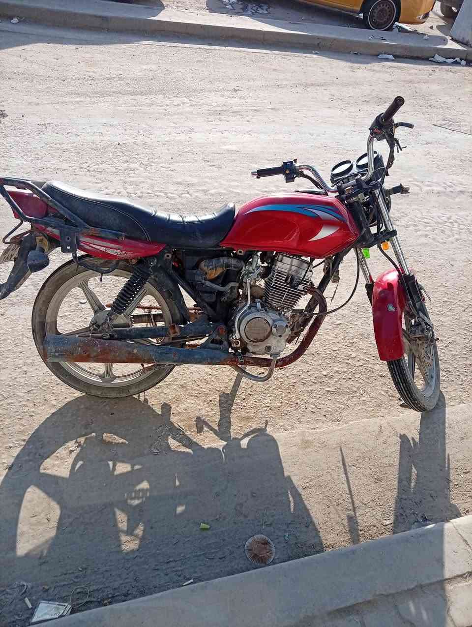 دايون عظم للبيع 350 كلك كلك كلك . موديل 19 للبيع او مراوس بدراجه اوراق المكان حله يم جسر نادر للاتصال *********** بي واتساب
