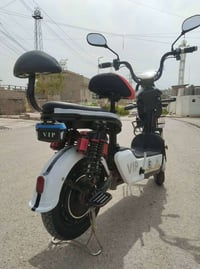 ماطور شحن حجم 14 للبيع السعر 200 وبي بي مجال رقم الهاتف 07719734943