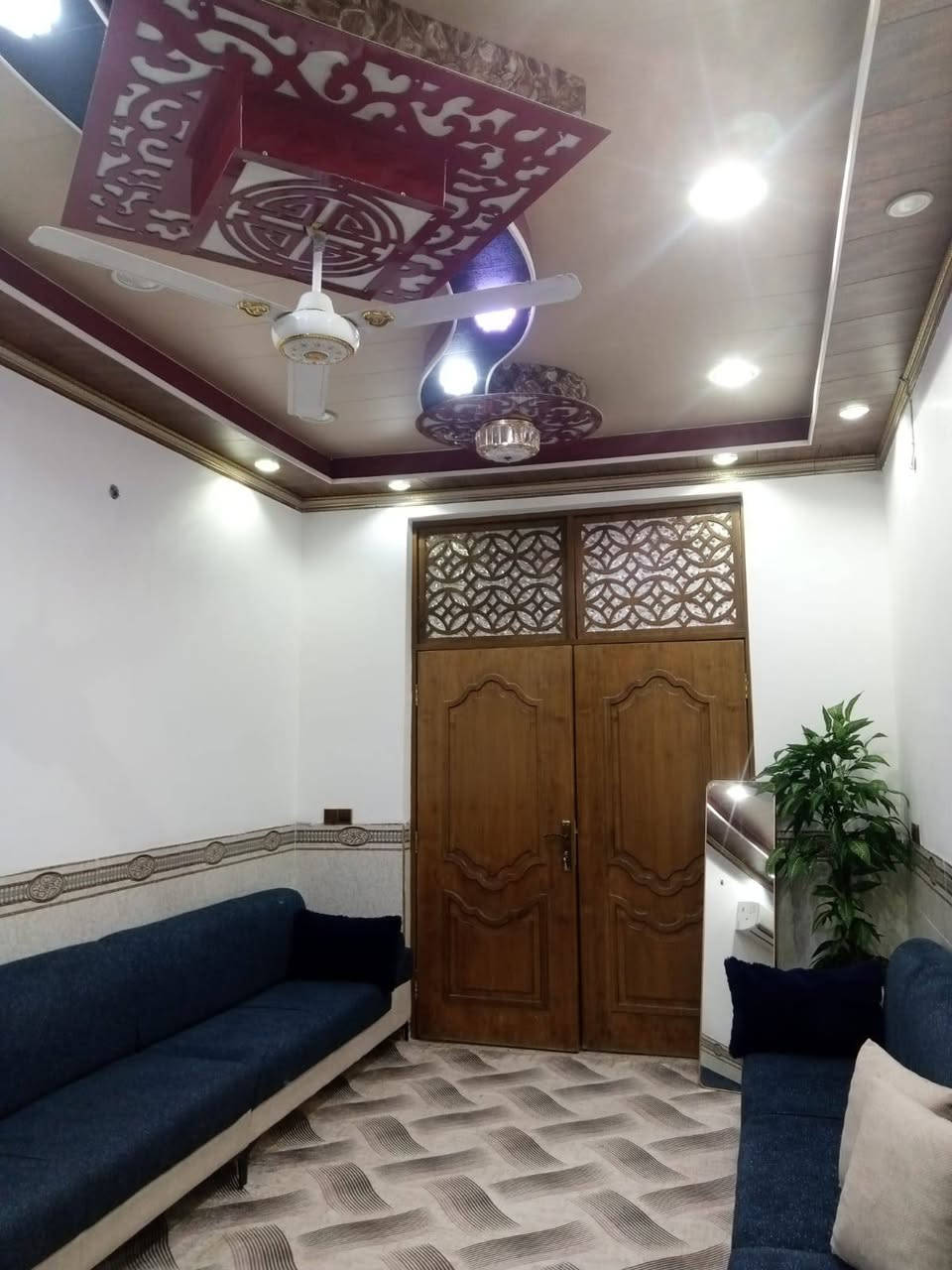 مشتمل للبيع 125متر طابو صرف ( السعر ١١٥ مليون )
بابل حي الجزائر منطقة البو عجاج خلف محطة الوقود 
المساحة ١٢٥ متر الواجهة ٦.٢٥
يحتوي 
غرفه نوم 
استقبال 
هول +مطبخ 
مجموعة صحية داخلية وخارجية 
عرض الشارع 10متر تبليط 
يبعد عن المدارس 100 متر 
السعر ١١٥ مليون قابل للتفاوض 
للاستفسار الاتصال 
***********
***********
مكتب عقارات أبراج بابل 
عنوان المكتب بابل حي الجزائر مقابل الجسر الدولي
