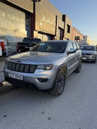 جيب 2020 فول مواصفات لمتد حادث جاملخ وبنيد بدون اي ايرباك  سعر 220 بية...