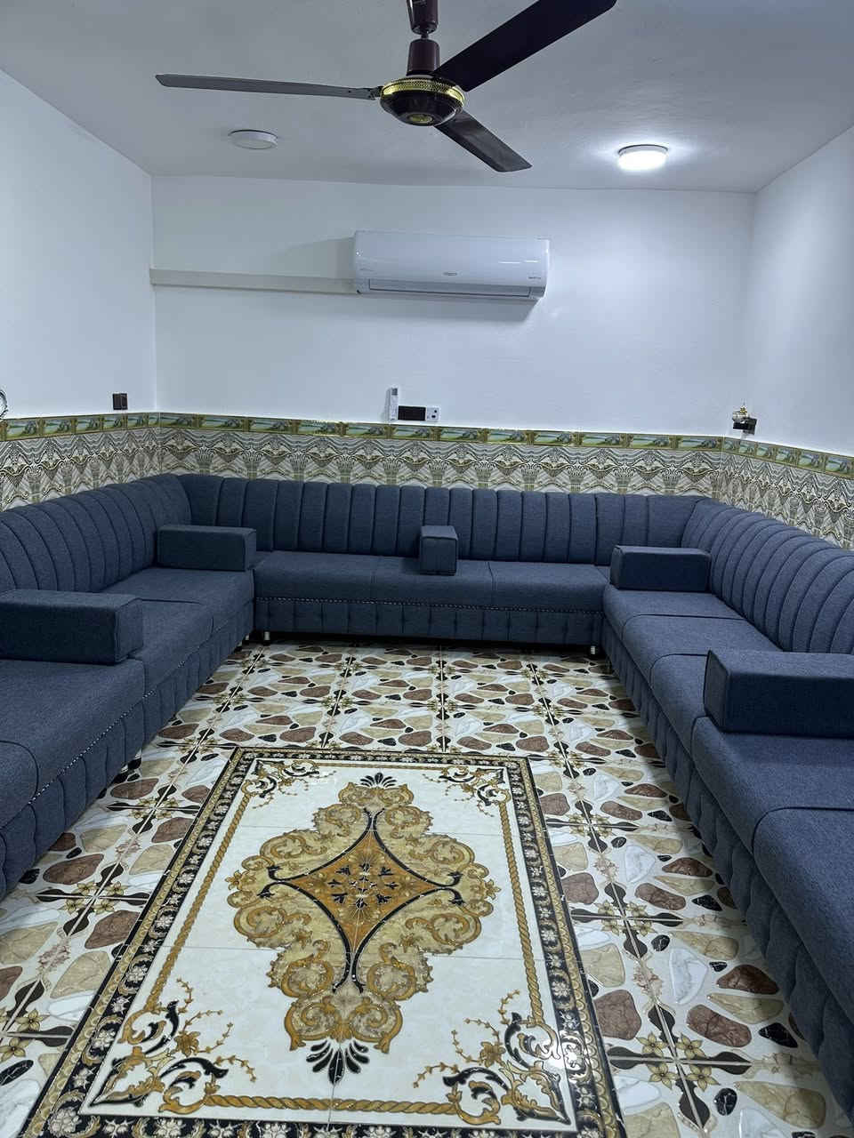 معمل جوهرة القائم للأثاث 👍

#تم تسليم ديوان فراس خضر المحلاوي   ❤️

#بالخير عليكم ان شاء الله 👍❤️
باداره 
علاء ال غازي ‭ ‭+٩٦٤ ٧٨٢ ٩٢٣ ٤٢٠٠‬
 سليمان ال غازي ***********
