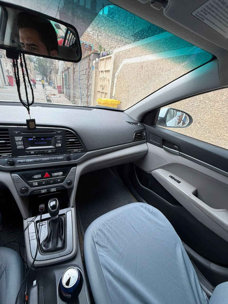 السلام عليكم 
الانترا ٢٠١٧ رقم اربيل تحويل مباشر شرط التحويل 
السياره جاهزه للاخير الف ما تصرف عليها 
كير اي تي بلاد مكينه دوش مكفولات من  تنقيص وتبخير 
صدر خلفي وامامي جديد سويتهم علمود الهزه تخم تاير وييل 
سبير حجم ١٥ بجم جديد 
حادثه جاملغ وبنيد مبدلات بدون دواخل وبيها ٣ قطع صبغ  
بيها تقشير بل قماره وقبق الصندوك 
السياره حلوه واحلا من الصور وسعرها مال تكسي 
١١٢ وبيها مجال 
 *********** اتصال ووتساب 
عنواني بغداد الرصافى 
حي اور  
ملاحضه سونار بل منشور
