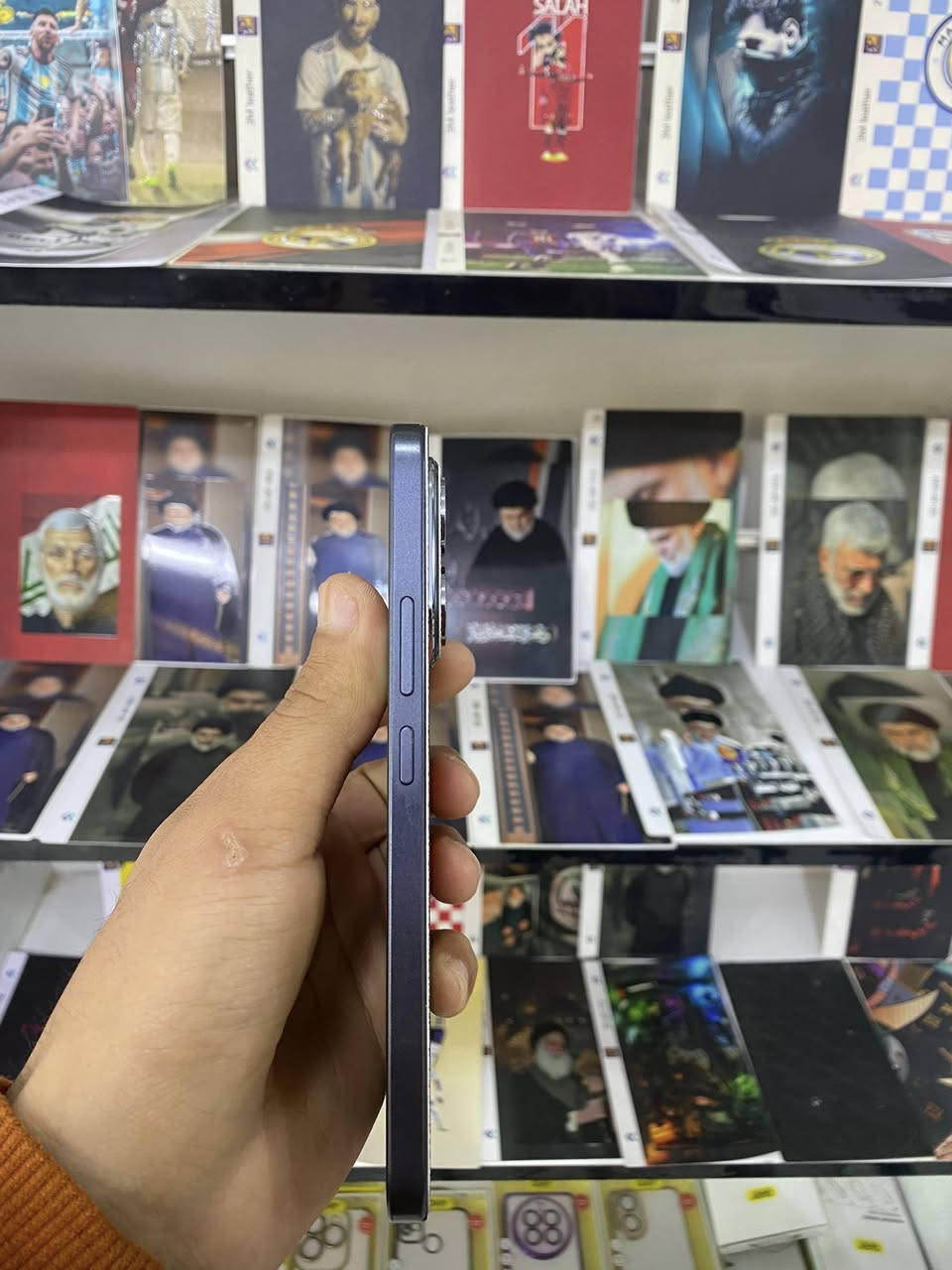 هونر 400 ذاكره ٥١٢ بطاريه 5000 جهاز نظيف مابي اي شخط للاستفسار الاتصال على***********
