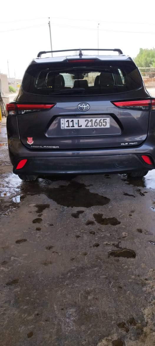 السلام عليكم هايلندر 22 ماشيه 46 استخدام شخصي 6 سلندر من غير حادث بيها اثر حريق صطحي  كم قطعه ارشت كلير السياره فول اي استفسار ***********
