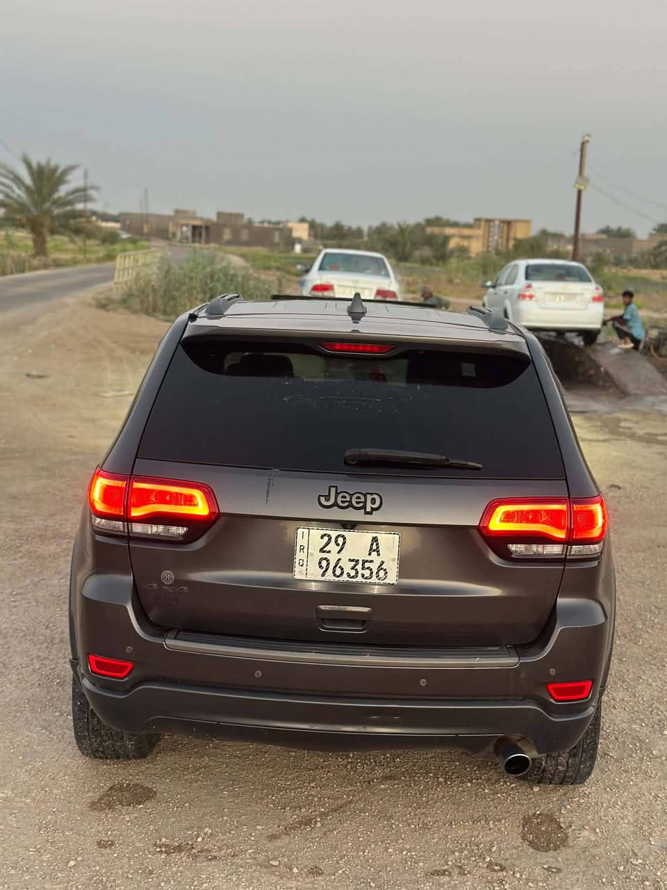 سلام عليكم

جيب لاريدو V6, 3600 , 4X4
موديل2016
فول مواصفات 1/1
المواصفات :-
بنوراما .
كشنات كهرباء
كشنات الامامية كهربائية + تدفئة تبريد
شاشة 8 انج
داخل جلد
مري حراري
اشارة بالمري
حساسات امامية خلفية
نشغيل عن بعد، اطفاء عن بعد صندوق كهرباء
تخم تاير جديد
3 وضعيات للقيادة :-
Sport نضام
ECO نضام
Normal نضام
المصابيح الامامية متفاعلة مع LED نهاري 

المصابيح الامامية

نضام خاص للطرق الوعرة

نضام صعود الجبال

تدفئة ستيرن

وضع الفرامل الخلفية الالكترونية ( توقف ذاتي عند الرجوع )

مكاني سماوه
‏سعر175
‏‪***********‬‏
