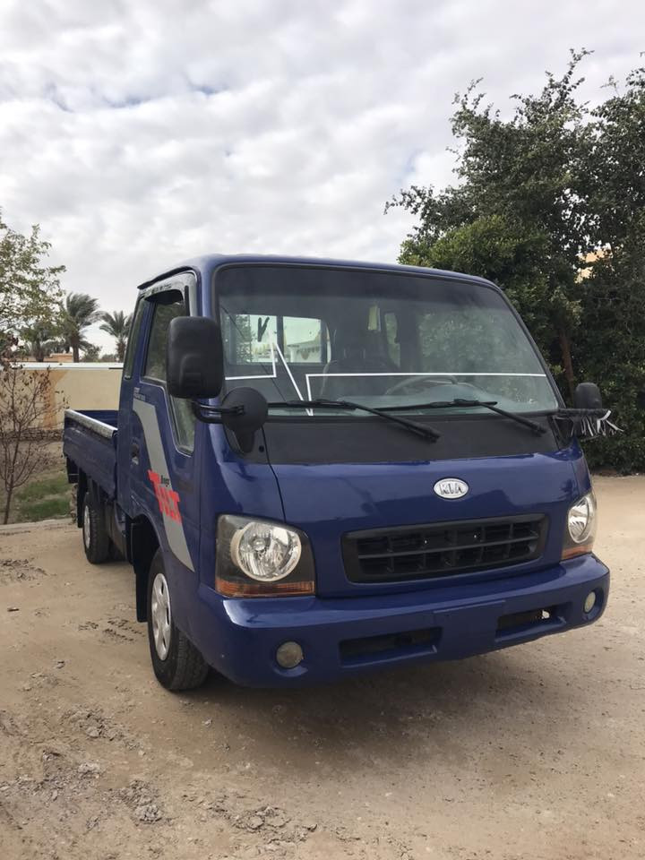 سلام عليكم ام عيون موديل 2002 نضيفه تخم تاير شاصي مكفول نضيفه بمعنه الكلمه مكاني الرمادي  رقمي ***********
