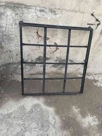 سيباية سايبا للبيع كلش نضيفة للبيع السعر 25 مكاني الحرية بغداد رقم 077...