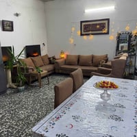 للبيع بيت تجاوز في الكرخ منطقه حي التراث 250 متر  كامل خدمات غرفتين وم...