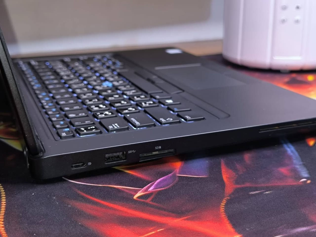 💻🔥 Dell Latitude 5490 | أداء قوي وسعر خرافي! 🔥💻
✨ إذا تدور لابتوب عملي، سريع، ويخدمك بكل شي… هذا الخيار المثالي!
📌 المواصفات:
✔️ رام: 8GB
✔️ هارد: 256GB SSD (سرعة عالية)
✔️ شاشة: 14 إنش (حجم مناسب للدراسة والعمل)
✔️ كرت شاشة داخلي: 4GB
✔️ تصميم متين + أداء مستقر
🎁 الهدايا والملحقات (كلها مجاناً):
🎒 حقيبة لابتوب
🖱️ ماوس
🖱️ ماوس باد
🔌 شاحن أصلي
📦 تغليف احترافي وآمن
🚚 توصيل مجاني لجميع محافظات العراق
💰 السعر: فقط 240,000 دينار عراقي
💡 ليش تختار هذا اللابتوب؟
🔹 مناسب للدراسة والأونلاين
🔹 يشغل برامج الأوفيس والتصفح بسلاسة
🔹 مناسب للمونتاج الخفيف والتصميم
🔹 بطارية جيدة للاستخدام اليومي
🔹 خفيف وسهل الحمل
⚡ عرض محدود لا يفوتك!
راسلنا الآن واحجز جهازك قبل نفاذ الكمية 📩


**إذا كنت صاحب هذا الإعلان وتريد حذفه لأي سبب، رجاءا أرسل رسالة إلى الدعم الفني**