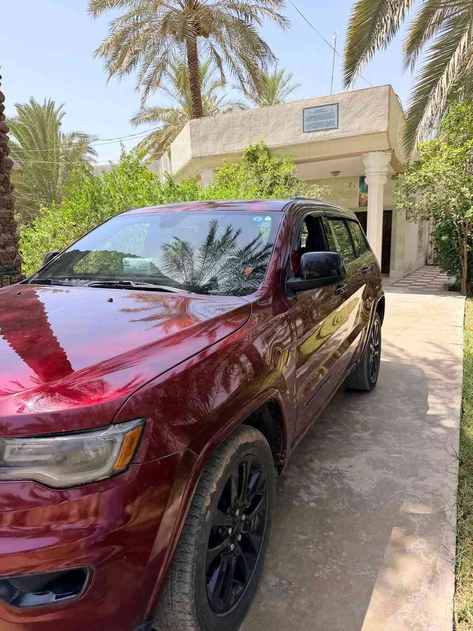 جيب  موديل 2020 وارد امريكي

المحرك : V6.  3.6L سوبر

ماشية 85 الف كيلو متر حقيقي جديده كلش ترايها مال زيرو

 رقم بغداد  بأسمي تحويل مباشر جاهزه من كلشي متصرف عليها ولا دينار

المواصفات :

* دفع رباعي 4x4 . 

* شاشه كبيرة 8.4 انج . 

* نظام الخرائط (GPS) .

* ستيرن كهربائي . 

* المصابيح الأمامية زنون .

*سيارة سبورت 

* كشافات الضباب زنون .     

* تشغيل عن بعد .

* صندوق كهربائي .

* داخل جلد .

* المقعد الأمامي كهربائي .

* المقاعد الأمامية تبريد وتدفئة .

* سستم صوت الباين.

* حساسات أمامية

* حساسات خلفية . 

* كاميرا خلفية .

* تدفئة ستيرن . 

* بلوتوث تلفون . 

* محدد سرعة . 

* نظام التشغيل والاطفاء الاوتوماتيكي ( Auto Start System ) .

رادارات جانبية 

نقطه عمياء

وبعد بيها هواي مواصفات

سعرة 220

مكان السياره بابل الحلة 

سيارة حلوة ومال جناي 

الاستفسار

***********
***********
