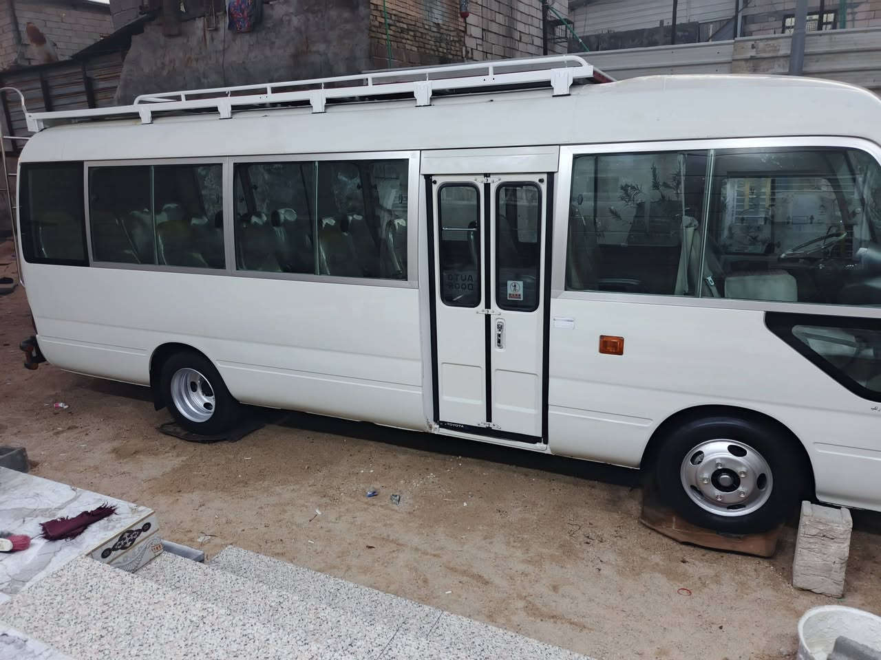 كوستر ١٤مكينه كير اكسل كفاله دوشمه غرفه درع نزالت جوبلس بلاد ربط خلفي تبريد محور حدادة جديدة رقم نكليزي مصفرة وصل خط صبغ صفحة طويلة متر باقي كفاله تخم تاير سعر ٣١٠  ***********
