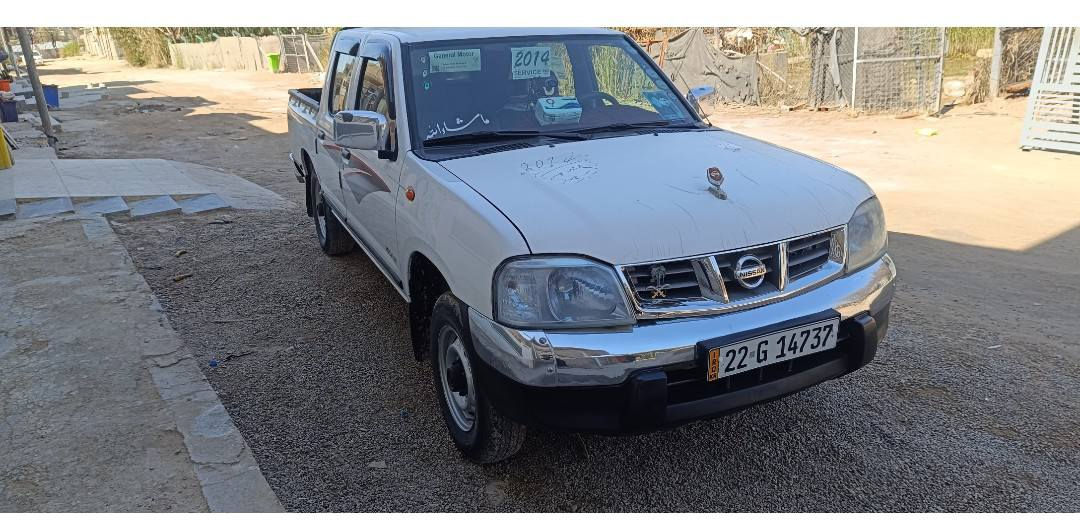 نسان 2014مكفوله كير ومحرك وتبديل وصبغ ***********
