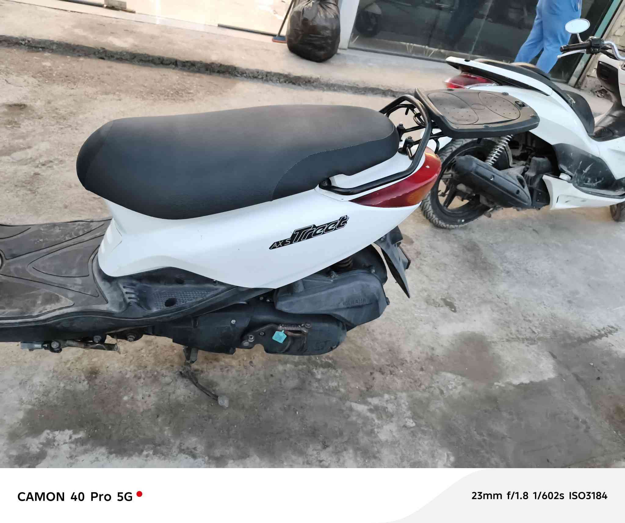 السلام عليكم اخوان دراجة اكزز ياباني مملعوب بيها كلها بلادية استان كهربائي السعر مليون مكاني بغداد شهداء العبيدي الثالثة ***********متواجد واتساب
